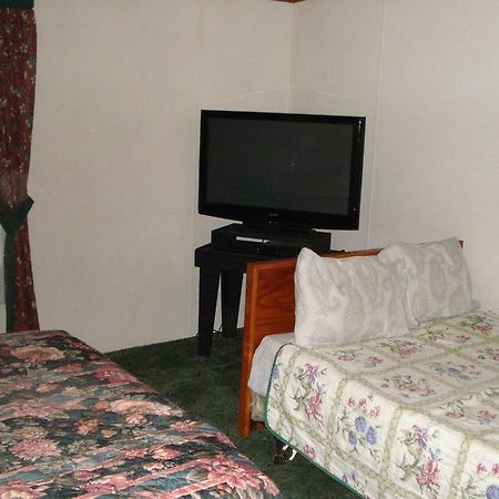 Comfort Green Motel Thayer Zewnętrze zdjęcie
